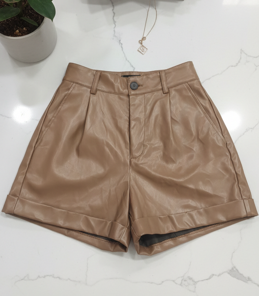 Caramel Short